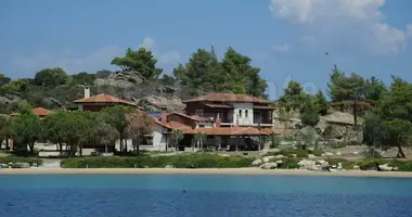 Villa 10 bedrooms in Municipality of Sithonia, Greece