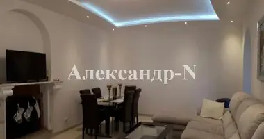 Mieszkanie 3 pokoi w Odessa, Ukraina