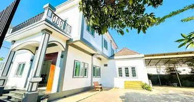 Villa 4 chambres dans Siem Reap, Cambodge