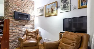 Квартира 4 комнаты в Варшава, Польша