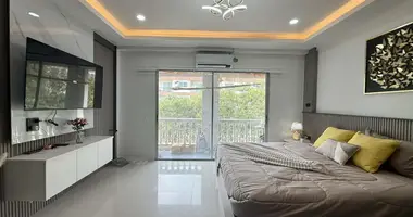 Estudio en Pattaya City, Tailandia