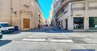 Commercial property 105 m² in Alicante, Spain