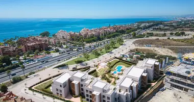 Mieszkanie 4 pokoi w Estepona, Hiszpania