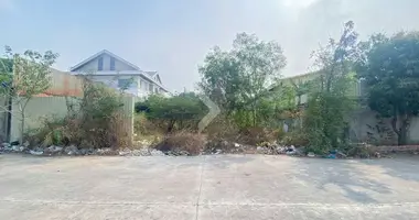 Участок земли в Sangkat Ou Baek Kam, Камбоджа