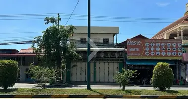 Коммерческое помещение 200 м² в Khan Chroy Changvar, Камбоджа
