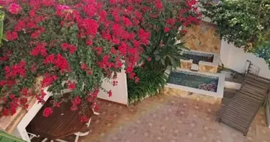 Haus 4 Schlafzimmer in Dos Hermanas, Spanien