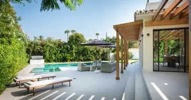 4 bedroom house in San Pedro Alcantara, Spain