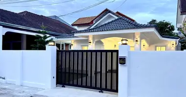 2 bedroom house in Pattaya City, Thailand