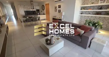 Apartment in Żabbar, Malta