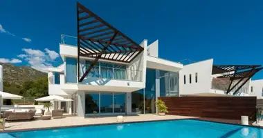 Villa in Abadin, Spanien