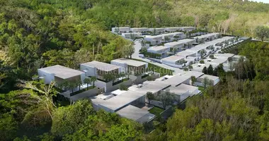Villa 4 chambres dans Si Sunthon, Thaïlande