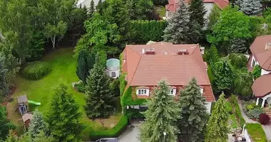 Villa Villa de 5 habitaciones en Lomianki Dolne, Polonia