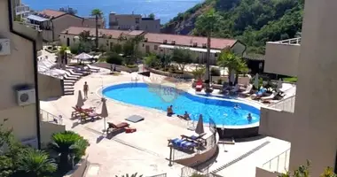 2 bedroom apartment in Przno, Montenegro