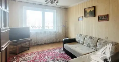 3 room apartment in Muchaviecki sielski Saviet, Belarus