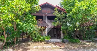 4 bedroom house in Siem Reap, Cambodia