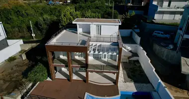 Mieszkanie 4 pokoi w Czarnogóra