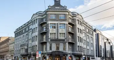 Дом 99 комнат в Рига, Латвия