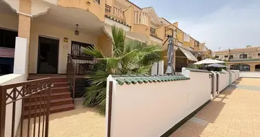 Maison de ville 2 chambres dans Urbanizacion Dona Pepa, Espagne