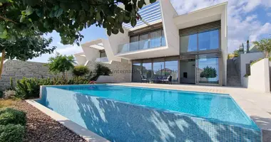 Villa 3 chambres dans Mouttagiaka, Chypre