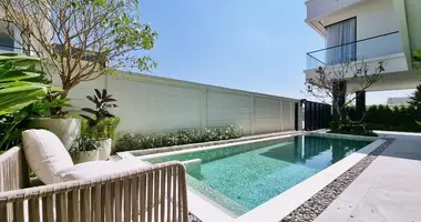 Maison 4 chambres dans Pattaya, Thaïlande