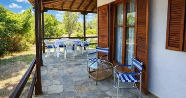 Villa 2 rooms in Kassandrino, Greece