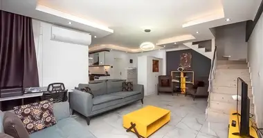 Penthouse 2 bedrooms in Mahmutlar, Turkey