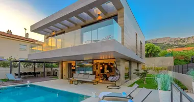 Casa 4 habitaciones en Opcina Baska, Croacia