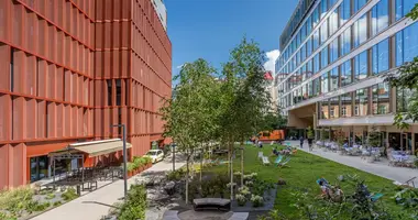 Wohnung 4 zimmer in Warschau, Polen