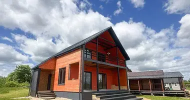 Haus 4 zimmer in Chaciencycki sielski Saviet, Belarus