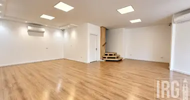 Office 150 m² in Tirana Municipality, Albania