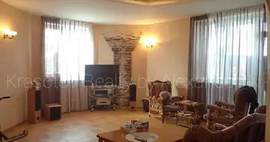 Mieszkanie 4 pokoi w Odessa, Ukraina