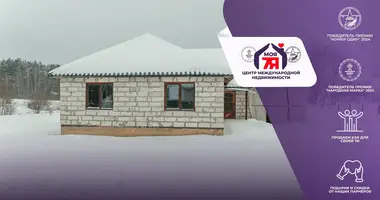 Casa en Viliejka, Belarús