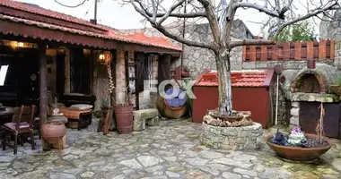 Дом 2 спальни в Лофу, Кипр