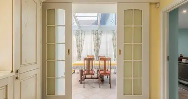Maison 5 chambres dans Varsovie, Pologne