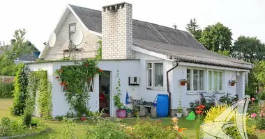Casa en Damacauski sielski Saviet, Belarús