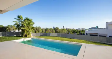 Villa 4 bedrooms in Finestrat, Spain