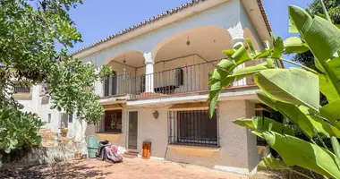 Villa 6 bedrooms in Marbella, Spain