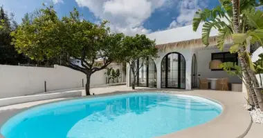 5 bedroom house in Torremolinos, Spain