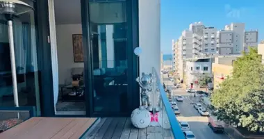 3 room apartment in Tel-Aviv, Israel