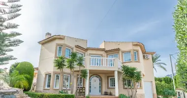 Villa 4 bedrooms in lAlfas del Pi, Spain