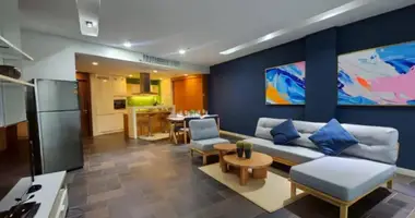 Condo 2 bedrooms in Na Kluea, Thailand