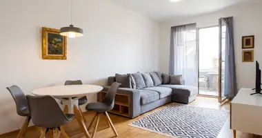 Mieszkanie 3 pokoi w Becici, Czarnogóra
