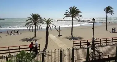 Wohnung 5 Schlafzimmer in Marbella, Spanien
