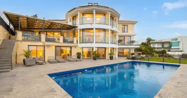 Apartment 7 bedrooms in Germasogeia, Cyprus