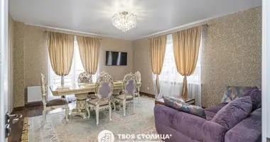 Apartamento 3 habitaciones en Minsk, Belarús