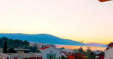 Mieszkanie 2 pokoi w Tivat, Czarnogóra