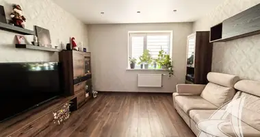Apartamento 2 habitaciones en Muchaviecki sielski Saviet, Belarús