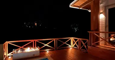 Haus 2 Schlafzimmer in Punta Gorda, Honduras