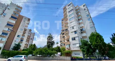 Appartement 3 chambres dans Muratpasa, Turquie