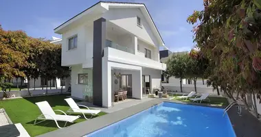 2 bedroom Villa in Larnaca, Cyprus